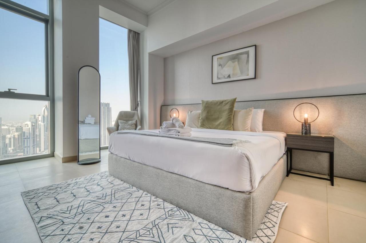Burj Vista, Downtown Dubai - Burj Khalifa View - Mint Stay Eksteriør bilde